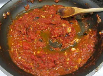 Grilled Tomato and Pesto Sauce Cooked Down
